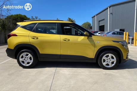 Gold 2020 Kia Seltos Wagon S (Fwd)