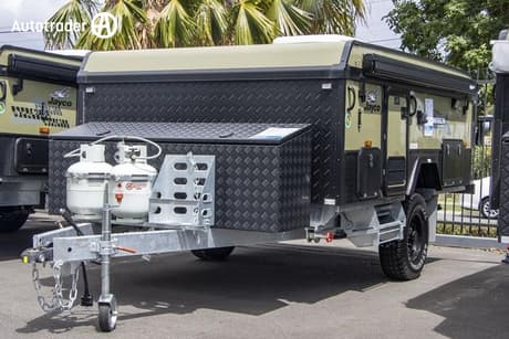 Green 2025 Jayco WREN Caravan