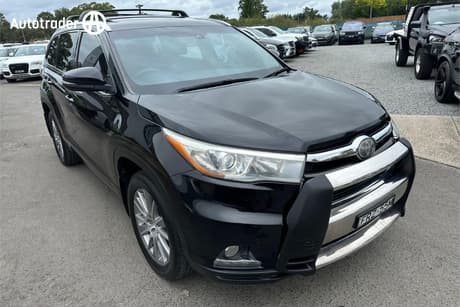 Black 2014 Toyota Kluger Wagon Grande (4X2)