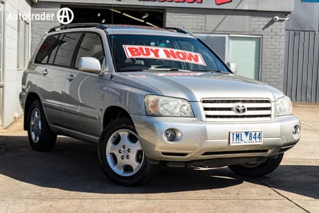 Silver 2005 Toyota Kluger Wagon Grande (4X4)