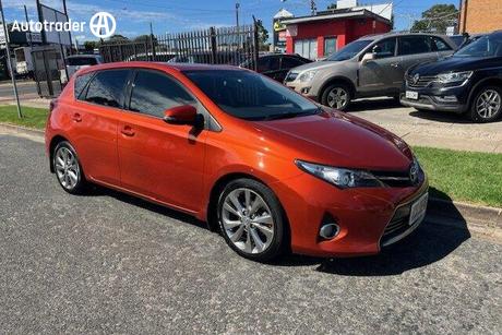 Orange 2014 Toyota Corolla Hatchback Levin Zr