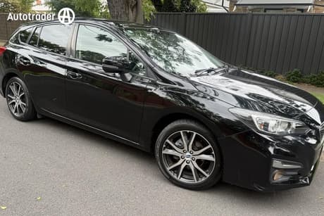 Black 2017 Subaru Impreza Hatchback 2.0L (Awd)