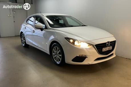 White 2015 Mazda 3 Hatchback Neo