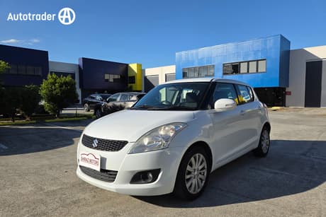 White 2013 Suzuki Swift Hatchback Glx