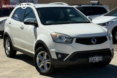 White 2015 Ssangyong Korando Wagon S