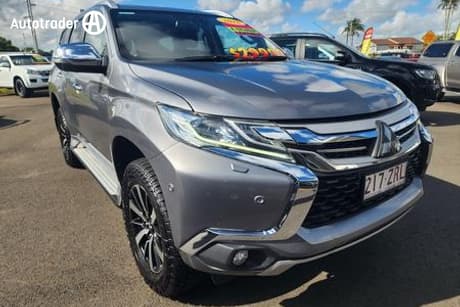 Grey 2018 Mitsubishi Pajero Sport Wagon Exceed (4X4) 7 Seat