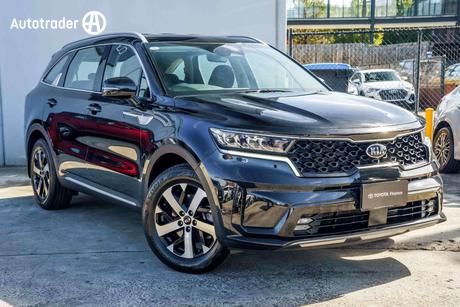 Black 2021 Kia Sorento Wagon Sport 7 Seat