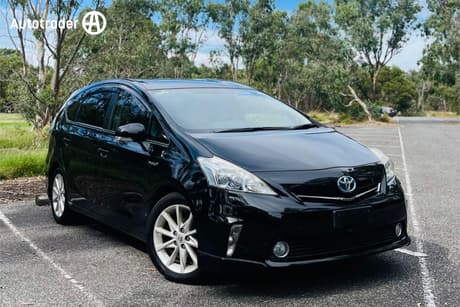 2011 Toyota Prius S TOURING SELECTION