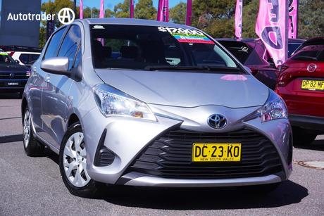 Silver 2018 Toyota Yaris Hatchback Ascent