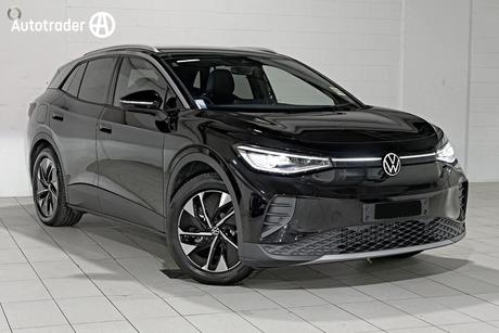 Black 2024 Volkswagen Id.4 Wagon Pro