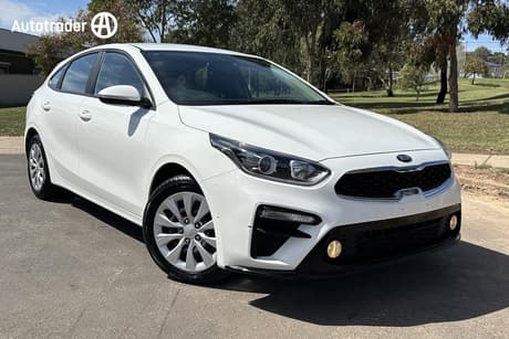 White 2020 Kia Cerato Hatchback S Safety Pack