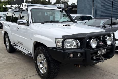White 2011 Nissan Patrol Wagon St (4X4)