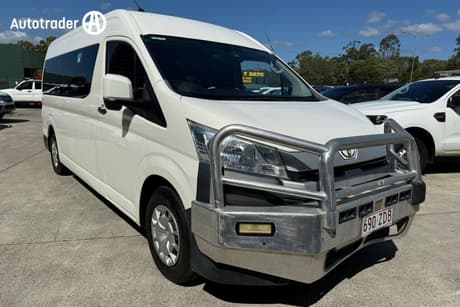 White 2019 Toyota HiAce Bus Commuter (12 Seats)
