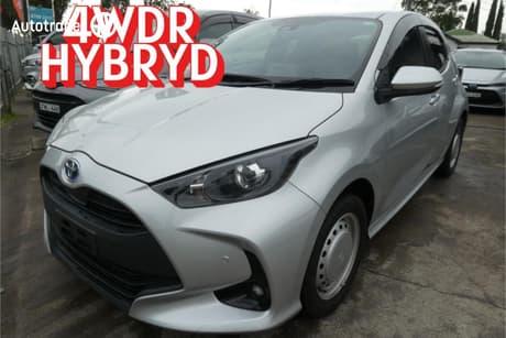 2020 Toyota Yaris HYBRID