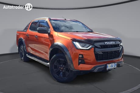 2022 Isuzu D-MAX Crew Cab Utility X-Terrain (4X4)
