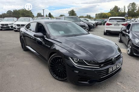 Black 2017 Volkswagen Arteon Liftback 206 Tsi R-Line