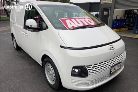 White 2022 Hyundai Staria Van Load 2S 2.2D Liftback