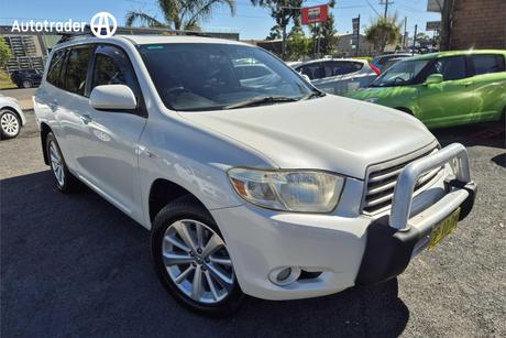 White 2010 Toyota Kluger Wagon Altitude (4X4) 7 Seat