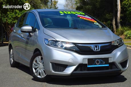Silver 2016 Honda Jazz Hatchback Vti