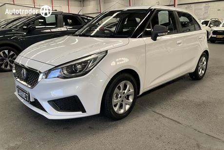White 2023 MG MG3 Hatchback Core