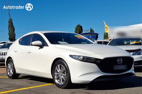 White 2021 Mazda 3 Hatchback G20 Pure