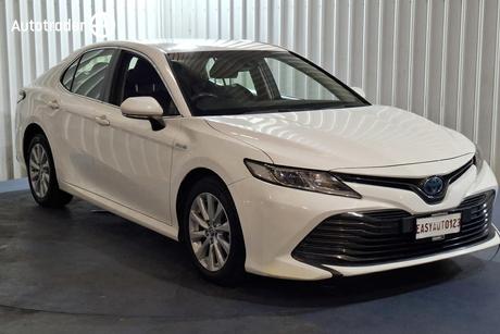 2019 Toyota Camry Sedan Ascent (Hybrid)