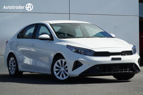 White 2024 Kia Cerato Sedan S