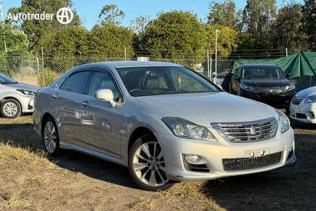 2009 Toyota Crown