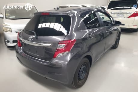 2016 Toyota Vitz