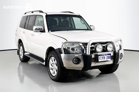 White 2012 Mitsubishi Pajero Wagon Glx Lwb (4X4)