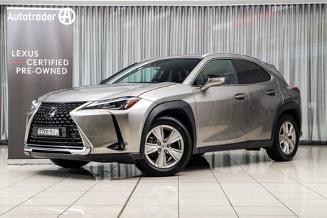 2019 Lexus UX200 Luxury Mzaa10R