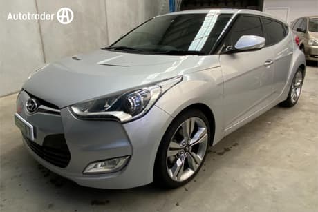 2012 Hyundai Veloster +