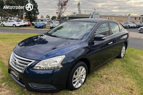 Blue 2013 Nissan Pulsar Sedan St