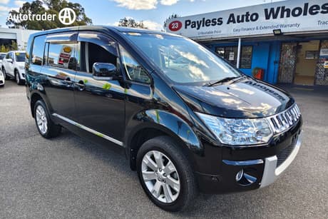 2016 Mitsubishi Delica D5