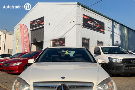 White 2009 Mercedes-Benz C200 Sedan Kompressor Avantgarde