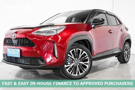 2022 Toyota Yaris Cross Urban (Two-Tone) Mxpb10R