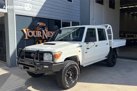 White 2015 Toyota Landcruiser Double Cab Chassis Workmate (4X4)