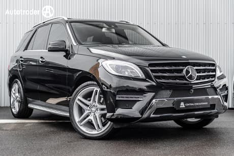 Black 2015 Mercedes-Benz ML350 Wagon Cdi Bluetec (4X4)