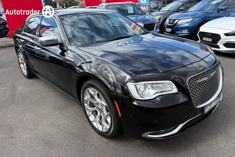 Black 2019 Chrysler 300 Sedan C Luxury
