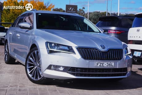 Silver 2017 Skoda Superb Sedan 206 Tsi (4X4)