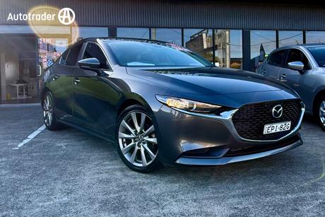 Grey 2021 Mazda 3 Sedan G20 Evolve