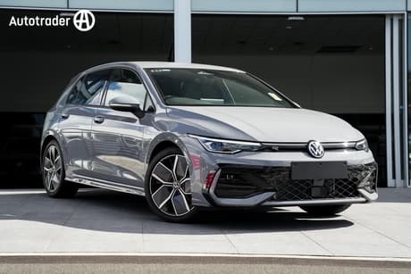 2025 Volkswagen Golf R-Line 8.5 My26
