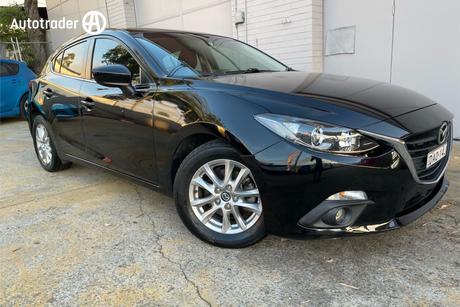 Black 2015 Mazda 3 Hatchback Maxx