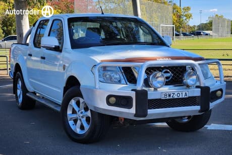 White 2012 Nissan Navara Dual Cab Pick-up St 25Th Anniversary Le (4X4)