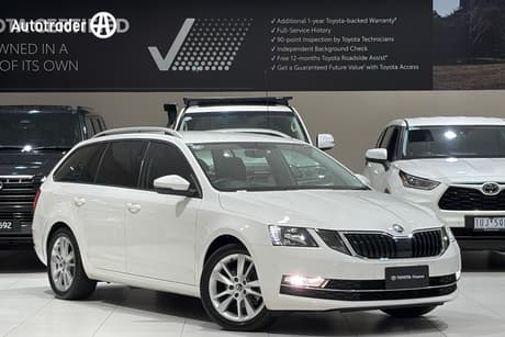 White 2020 Skoda Octavia Wagon 110 Tsi Base