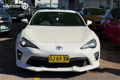 White 2017 Toyota 86 Coupe Gts