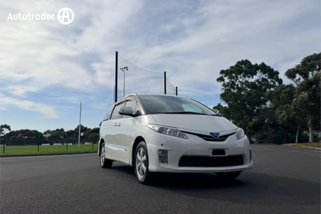2010 Toyota Estima X