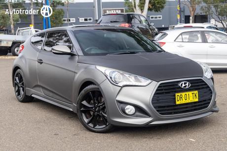 Grey 2016 Hyundai Veloster Coupe Sr Turbo