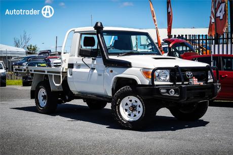 White 2010 Toyota Landcruiser Cab Chassis Workmate (4X4)