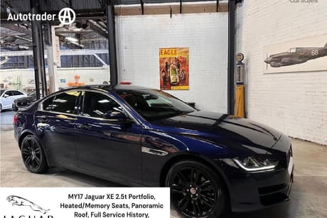 Blue 2016 Jaguar XE Sedan 25T Portfolio